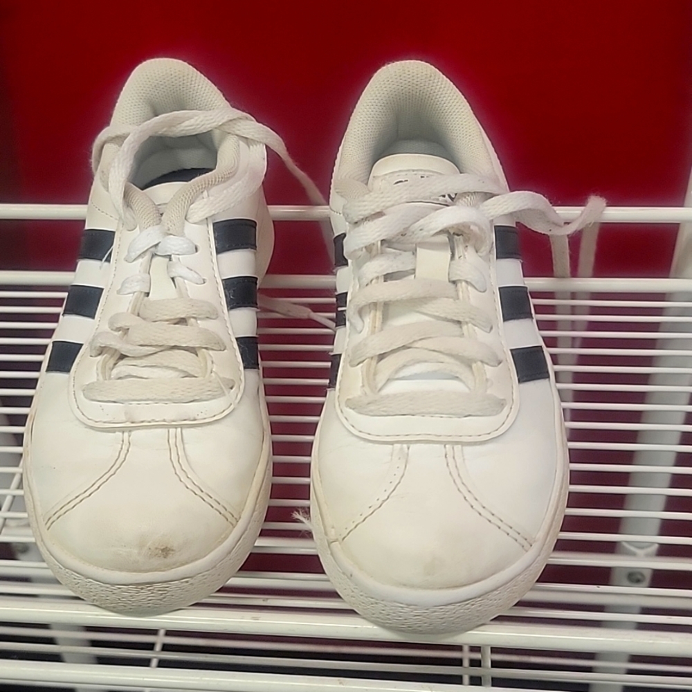 Size 11 toddler Adidas sneaker